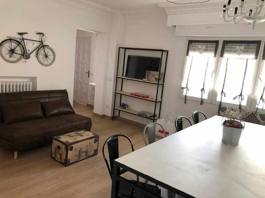 Oak Palace Oakplacescom ليون المظهر الخارجي الصورة