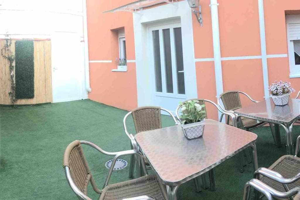 Oak Palace Oakplacescom ليون المظهر الخارجي الصورة